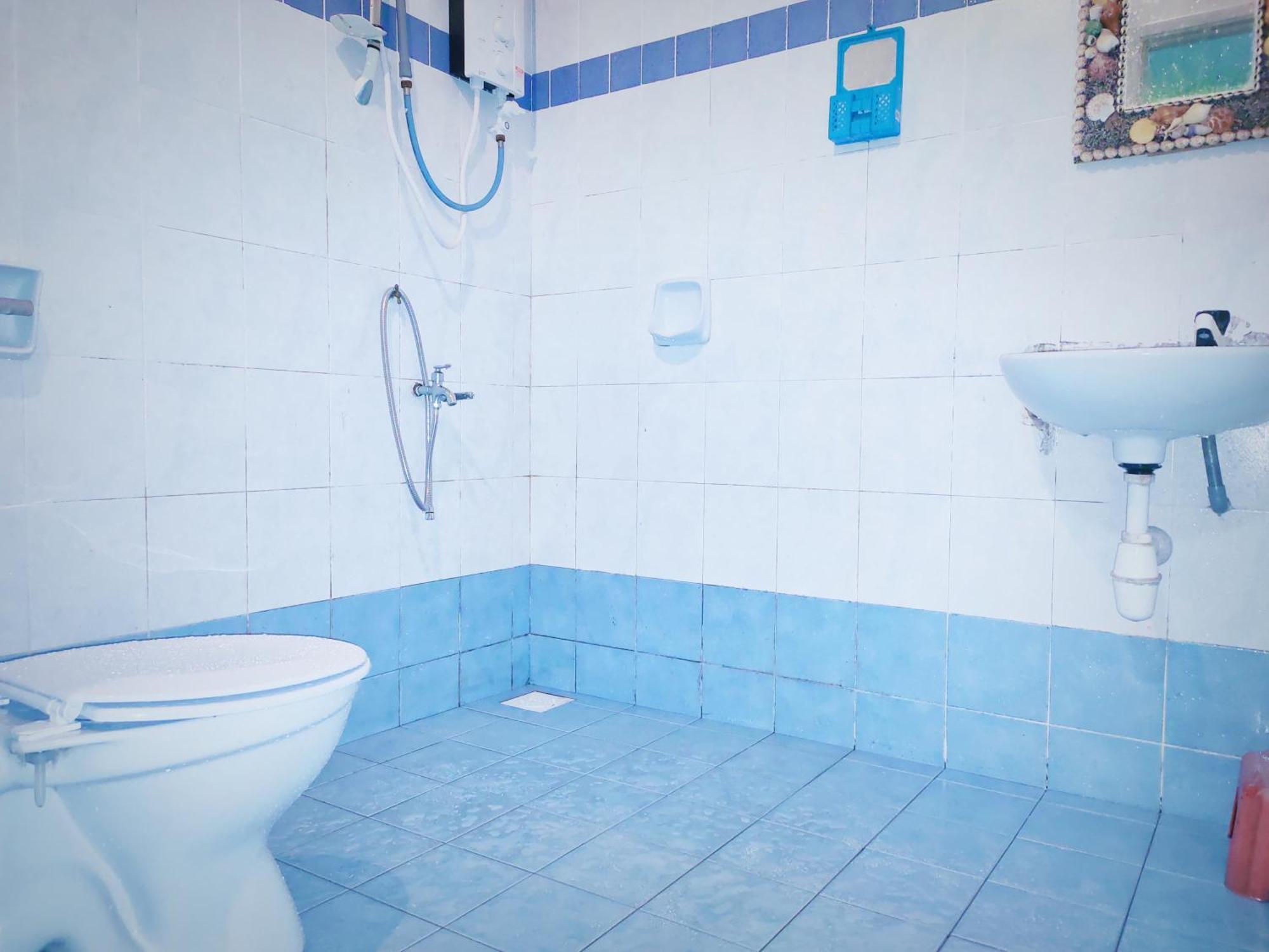 Zulaikha'S Homestay Ulu Tiram Johor Bahru Extérieur photo